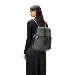 Rains Rucksack Cargo W3 Black Grey 6 Rains Rucksack Cargo W3 Black Grey -Mode Tassen Winkel image 10564
