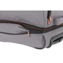 Travelite Basics Wheeled Duffle 55 Expandable Grey 21 Travelite Basics Wheeled Duffle 55 Expandable Grey -Mode Tassen Winkel image 2759