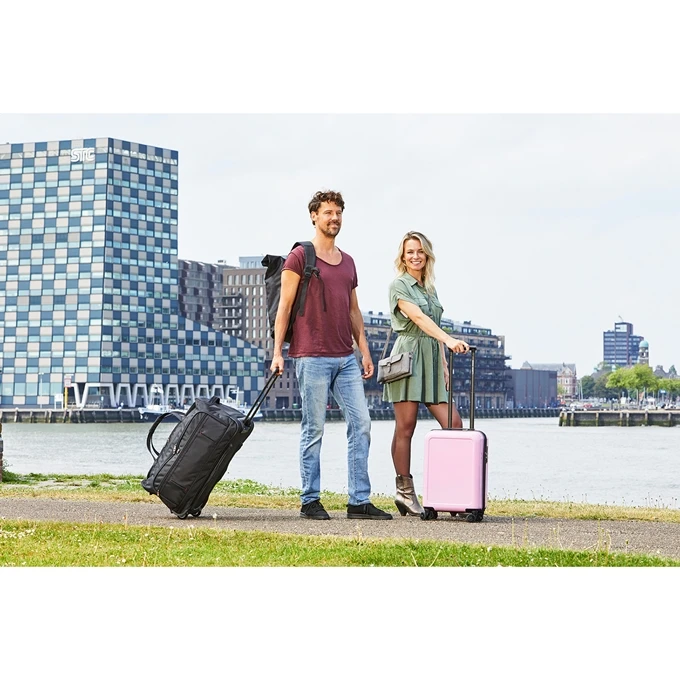 Enrico Benetti Cornell Wheel Bag M Zwart 2 Enrico Benetti Cornell Wheel Bag M Zwart - Afbeelding 2