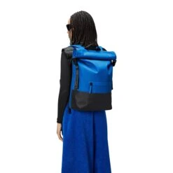Rains Trail Rolltop Backpack W3 Waves 6 Rains Trail Rolltop Backpack W3 Waves -Mode Tassen Winkel image 7640