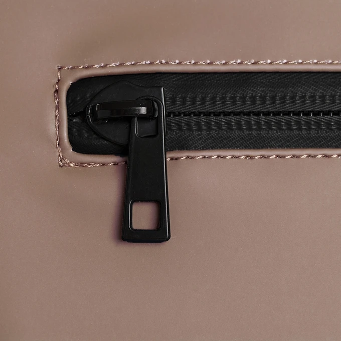 Daniel Ray Highlands Waterafstotende Laptop Backpack 15.6'' M Pink 5 Daniel Ray Highlands Waterafstotende Laptop Backpack 15.6'' M Pink - Afbeelding 5