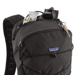 Patagonia Altvia Pack 14L M Black -Mode Tassen Winkel image 8751