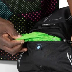 Osprey Syncro 20 Black 27 Osprey Syncro 20 Black -Mode Tassen Winkel image 9539