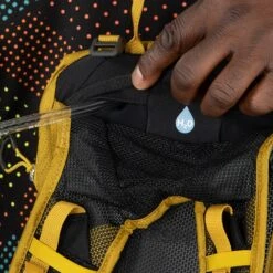 Osprey Syncro 5 Primavera Yellow -Mode Tassen Winkel image 9562