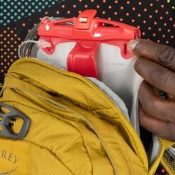 Osprey Syncro 5 Primavera Yellow -Mode Tassen Winkel image 9563